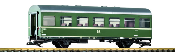 Piko 37686 - German DR two axle coach