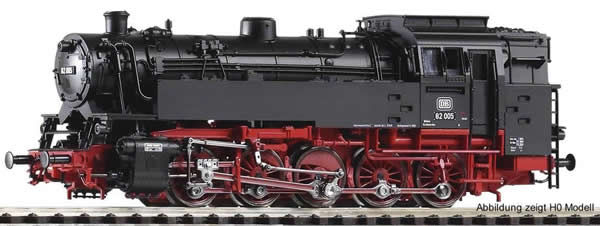 Piko 40100 - German Steam Locomotive BR 82 of the DB