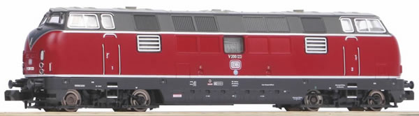 Piko 40502 - German Diesel locomotive BR V 200.1 of the DB