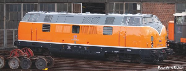 Piko 40508 - Diesel Locomotive BR 221 BEG
