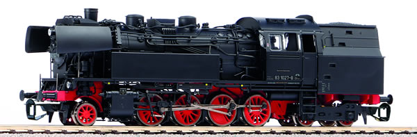 Piko 47121 - German Steam locomotive BR 83 of the DR (Sound)