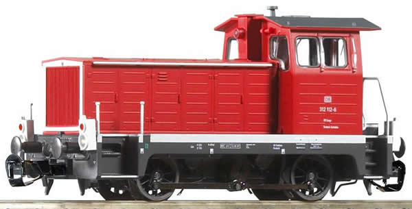 Piko 47501 - German Diesel Locomotive 312 of the DB AG