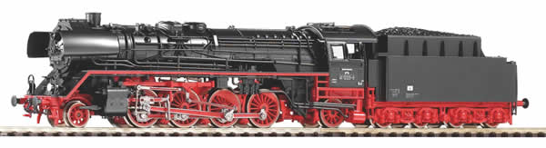 Piko 50120 - German Steam Locomotive BR 41 of the DR