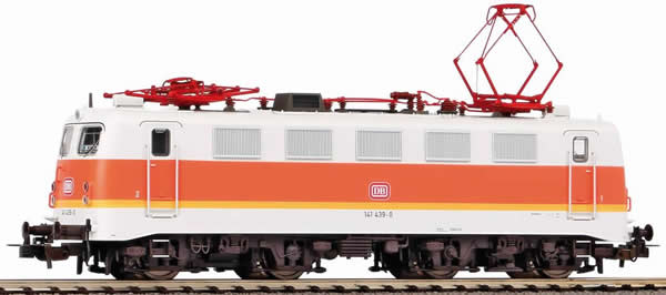 Piko 51527 - German Electric Locomotive BR 141 of the DB (Sound)