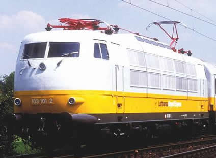 Piko 51683 - German Electric Locomotive BR 103 Lufthansa, short version