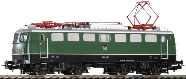 Piko 51739 - German Electric Locomotive E 40 of the DB