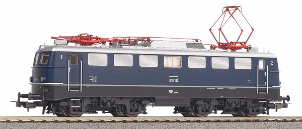 Piko 51745 - German Electric Locomotive E 10 of the DB (DCC Sound Decoder)