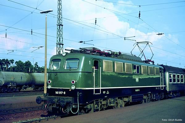Piko 51756 - German Electric Locmotive Class 140 of the DB (Sound)
