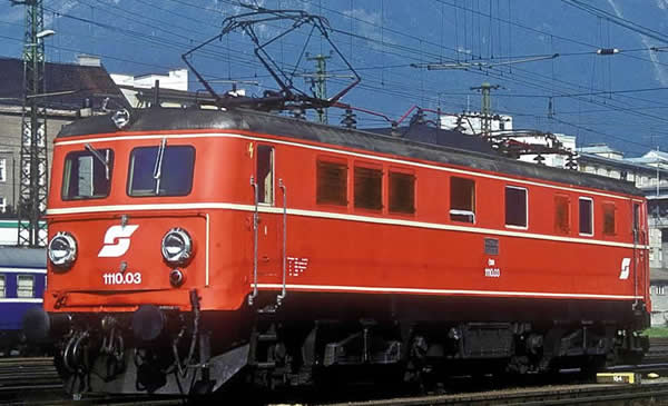 Piko 51766 - Austrian Electric Locomotive BR 1110 of the OBB