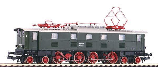 Piko 51829 - German Electric Locomotive BR 152 of the DB (DCC Sound Decoder)