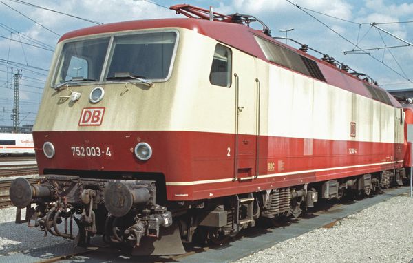 Piko 51908 - German Electric Locomotive BR 752 of the DB AG (Sound)