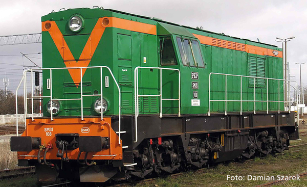 Piko 52306 - Polish Diesel Locomotive Sm31 of the PKP