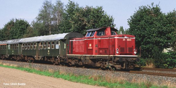 Piko 52323 - German Diesel Locomotive BR 211 of the DB (Sound Decoder)