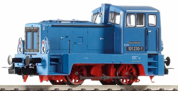 Piko 52546 - German Diesel Locomotive BR 101 of the DR