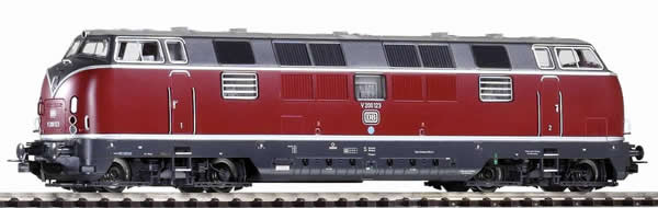 Piko 52600 - German Diesel Locomotive Series V 200.1 of the DB