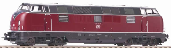 Piko 52610 - German Diesel Locomotive BR 221 of the DB