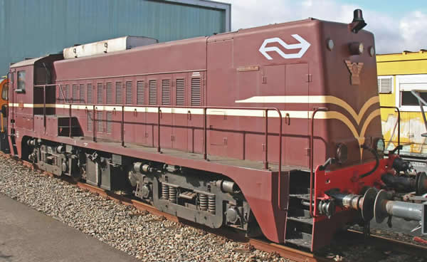 Piko 52688 - Dutch Diesel Locomotive 2200 of the NS (DCC Sound Decoder)