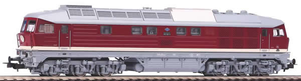 Piko 52760 - German Diesel Locomotive BR 132 of the DR