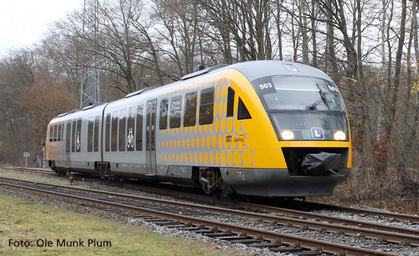 Piko 52975 - Danish Desiro Diesel Railcar of Lokaltog Railway Company (PIKO Sound Decoder)