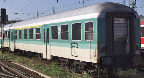 Piko 57665 - 2nd Class Passenger Coach Bn779.2 of the DB AG