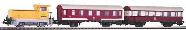 Piko 58135 - Train Set Public Transport with Diesel Locomotive BR 102.1 with 2 Passenger Cars of the DR