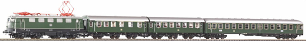 Piko 58144 - German  4-part train set BR E41 with conversion car and central entry control car of the DB