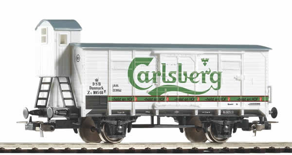 Piko 58934 - Covered freight car Tuborg Carlsberg DSB