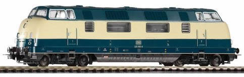 Piko 59704 - German Diesel Locomotive BR 220 of the DB