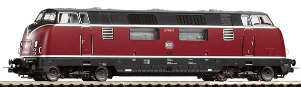 Piko 59714 - German Diesel Locomotive BR V 200.0 of the DB
