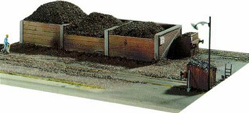 Piko 61109 - Coal Yard with Coal
