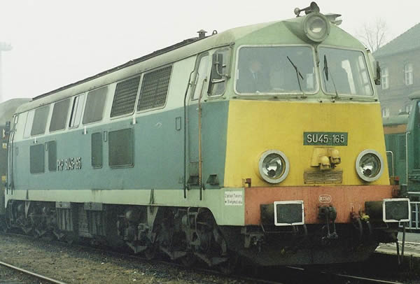 Piko 96303 - Polish Diesel Locomotive SU45-165 of the PKP