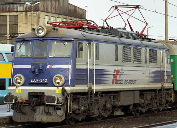 Piko 96374 - Polish Electric Locomotive EU 07-342 of the PKP IC