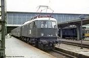 German Electric Locomotive BR E 18 of the DB (Sound)