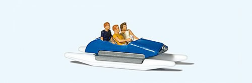 Preiser 10682 - Family in a pedal boat