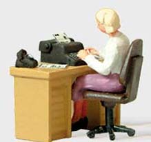Preiser 28094 - Secretary At Her Desk