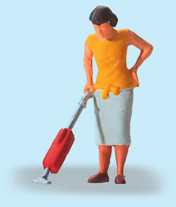 Preiser 28141 - Woman w/ Vacuum Cleaner