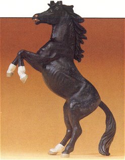 Preiser 47020 - Horse rearing
