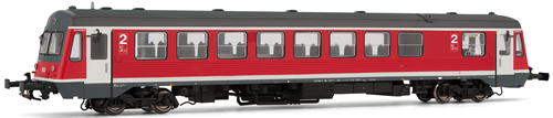  Diesel railcar, class 627.0, running number 627 005-2, red livery DB