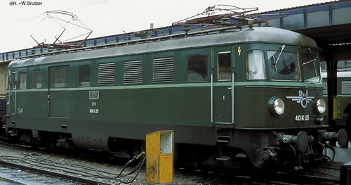 Rivarossi 2581 - Austrian Electric Locomotive Class 1046,1st Series of the OBB 