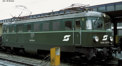 Rivarossi 2585 - Austrian Electric Locomotive Class 1046, 1st series with new OBB logo of the OBB