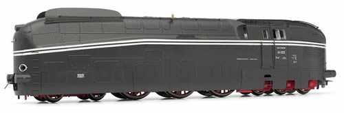 Rivarossi 2607 - Streamlined high-speed Steam Locomotive 61 002 of the DR (DCC Sound Decoder)
