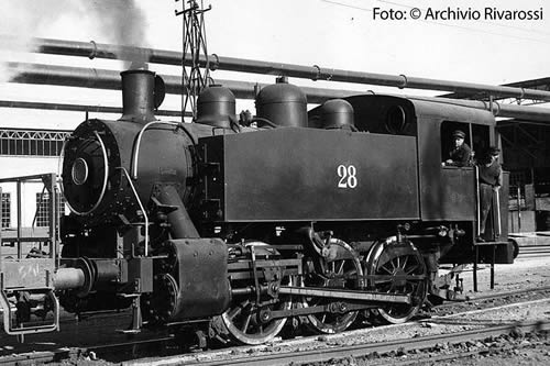 Rivarossi 2641 - Italian Steam Locomotive S100 ex USATC of the FS, black livery