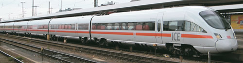 Rivarossi 4158 - Austrian Passenger Coaches ICE-T Set Class 4011 of the ÖBB