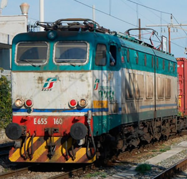Rivarossi HR2706 - Italian electric locomotive E655 of the FS in XMPR livery