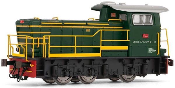 Rivarossi HR2794S - Italian Diesel locomotive class 245 of the FS (DCC Sound Decoder)