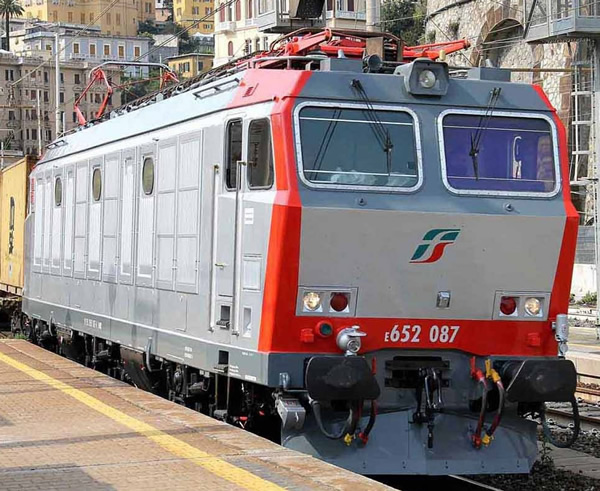 Rivarossi HR2797S - Italian Electric locomotive class E.652 of the FS (DCC Sound Decoder)