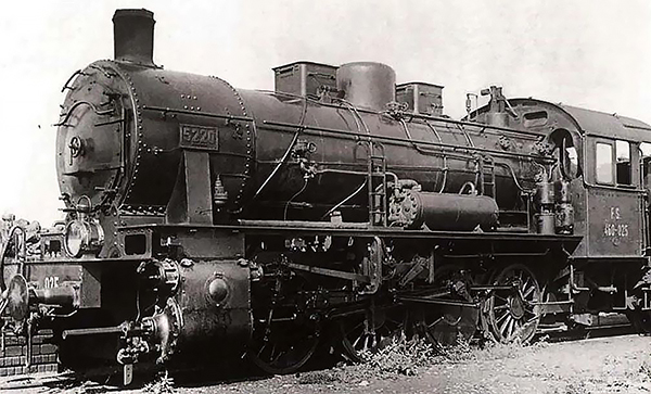 Rivarossi HR2811S - Italian Steam locomotive Gr. 460 of the FS (DCC Sound Decoder)