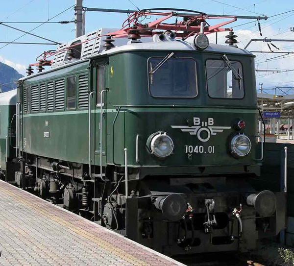 Rivarossi HR2819D - Austrian Electric locomotive series 1040 of the ÖBB