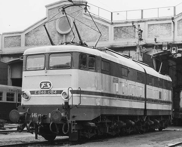 Rivarossi HR2867 - Italian Electric locomotive E.646 2nd series of the FS