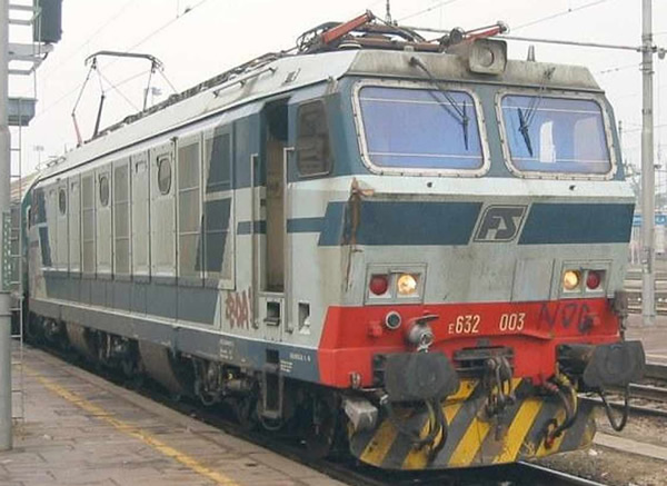 Rivarossi HR2876S - Italian Electric locomotive E.632 of the FS (DCC Sound Decoder)
